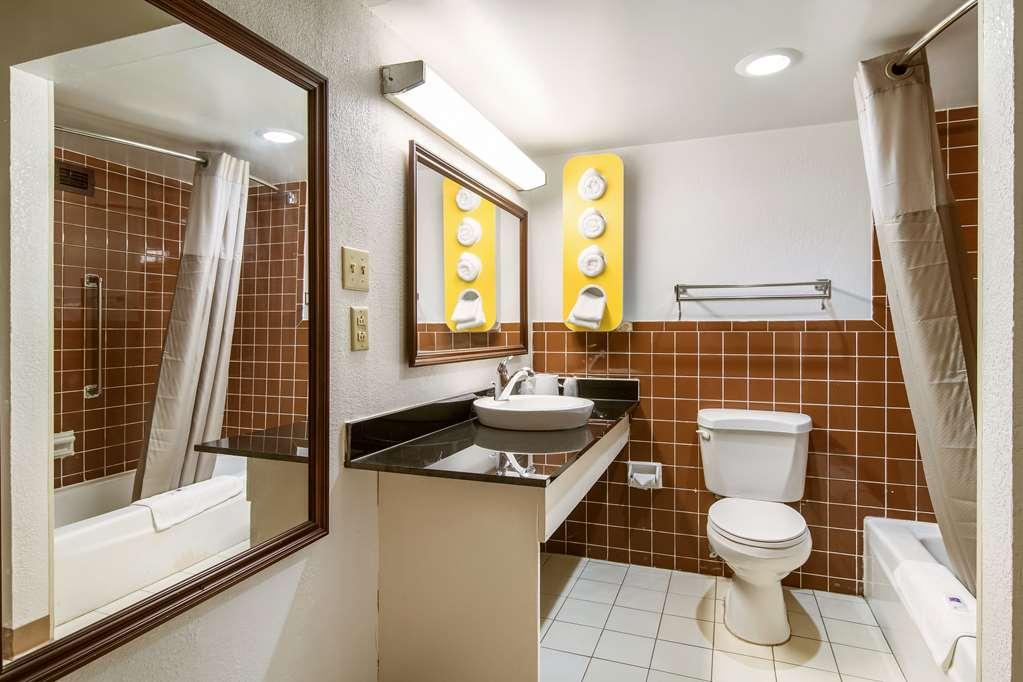 Motel 6-New Stanton, Pa Room photo