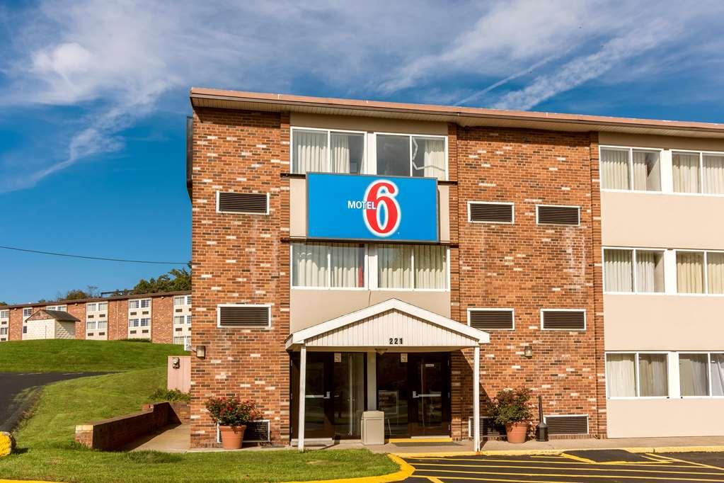 Motel 6-New Stanton, Pa Exterior photo