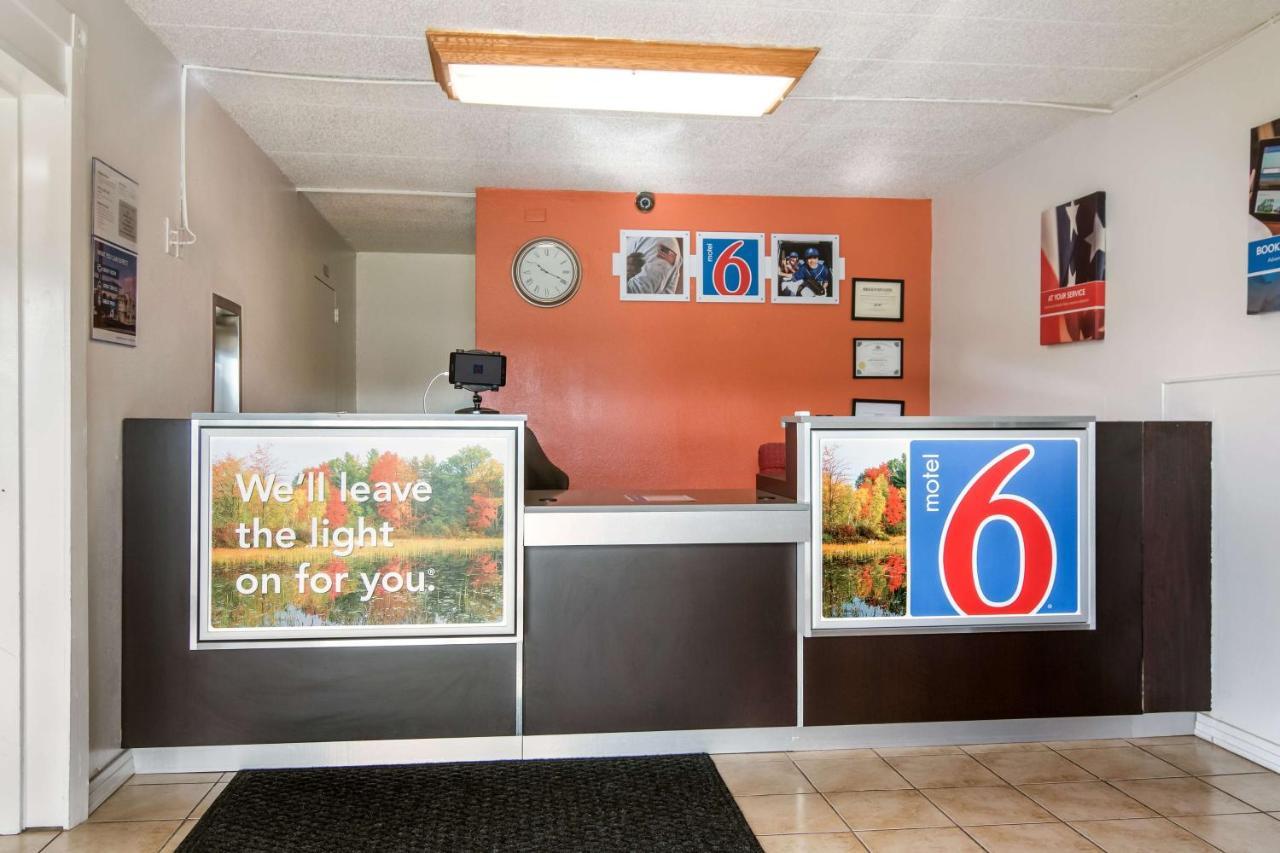 Motel 6-New Stanton, Pa Exterior photo
